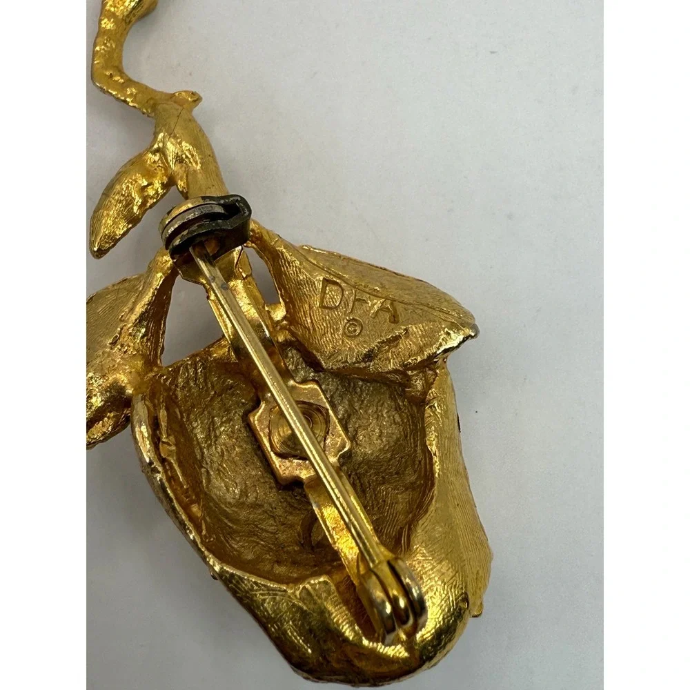 The Unbranded Brand vintage gold